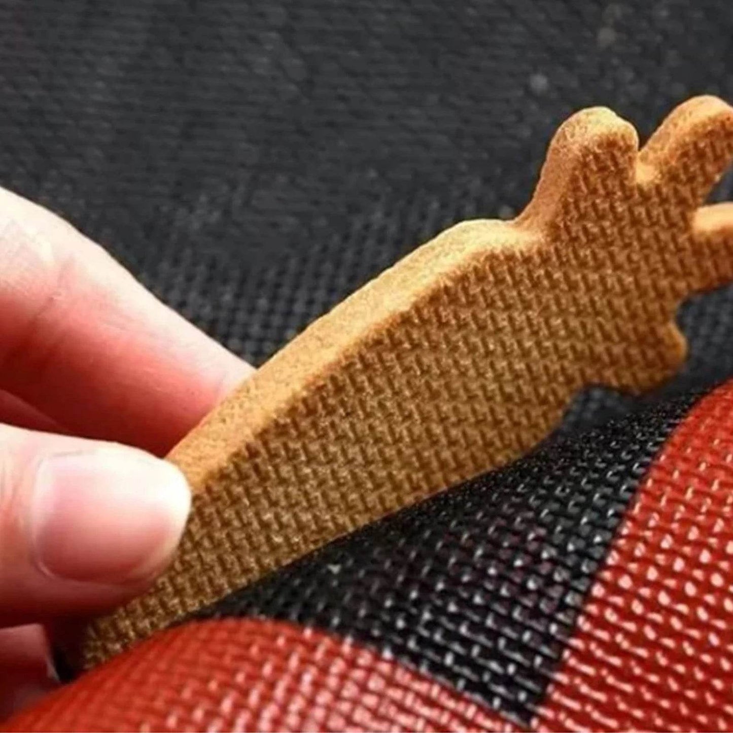 1PC Perforated Silicone Baking Mat – Double-Sided with Puff & Round Patterns | Reusable Non-Stick Oven Liner for Cookies, Macarons & Bread - One-Sake.com