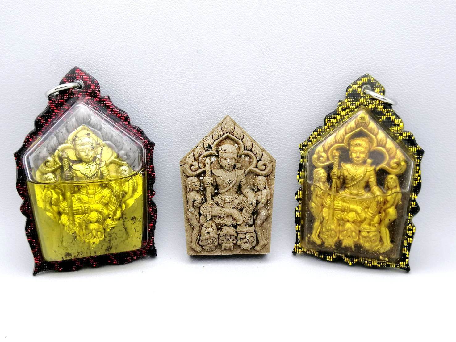 Khun Phaen Ton Rak, Saen Sanae, Ajahn Ton Rak Thai Amulets for good luck in your life Attract a lover,Attract money Attract business - One-Sake.com