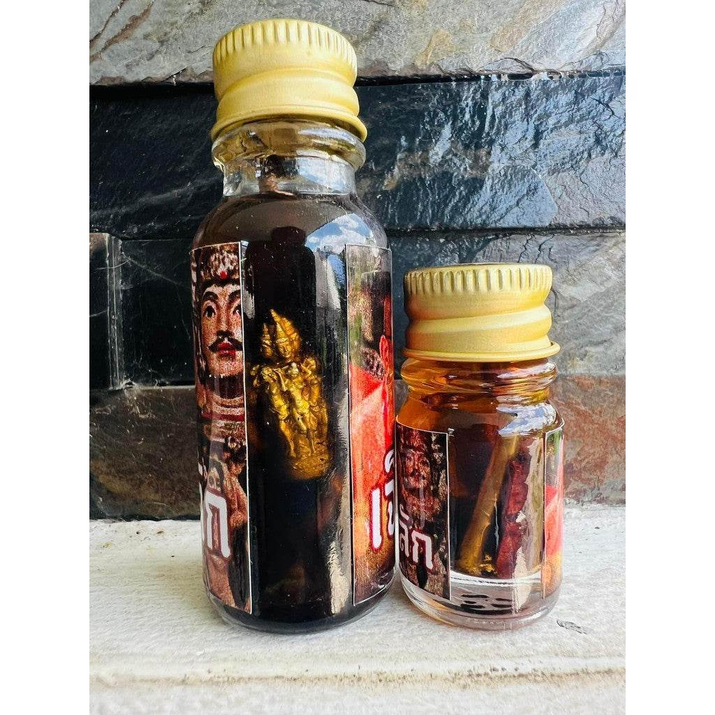 7 Naree Pan Lueang Oil - Ultimate Charm and Wealth Magnet - One-Sake.com